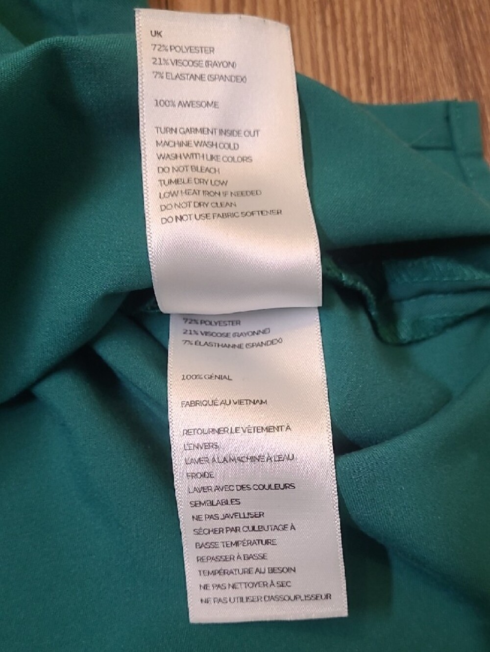 Figs women,s Teal V-Neck Scrub Top and Pants used goodsize L. - Picture 4 of 16